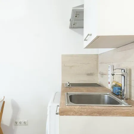 Apartment Homenfun Barcelona Camp Nou Ii *